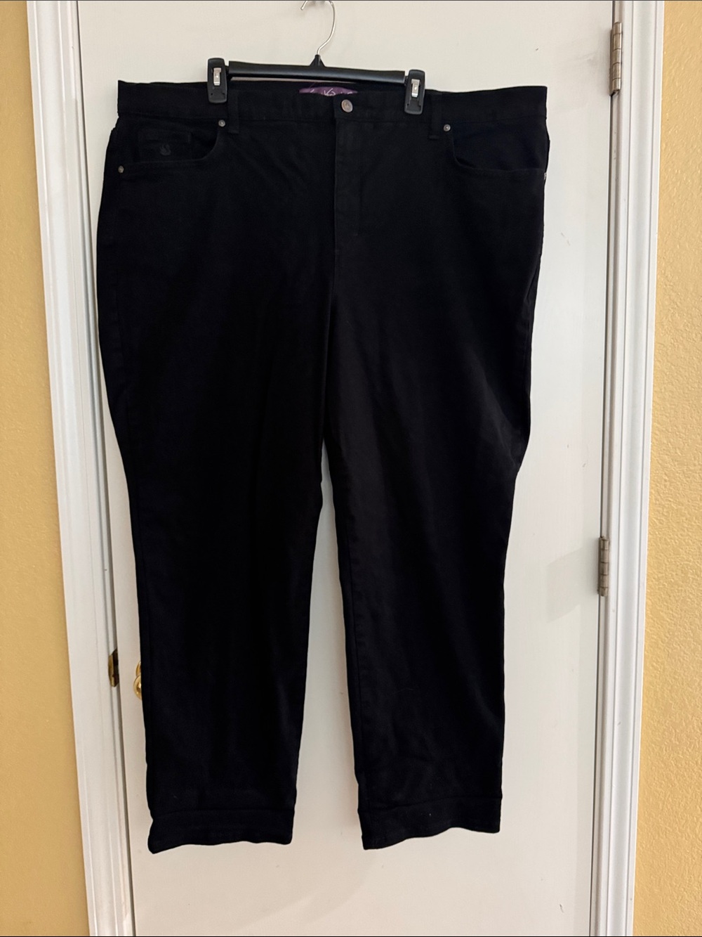Gloria Vanderbilt Amanda Jeans - Black - Size 24W